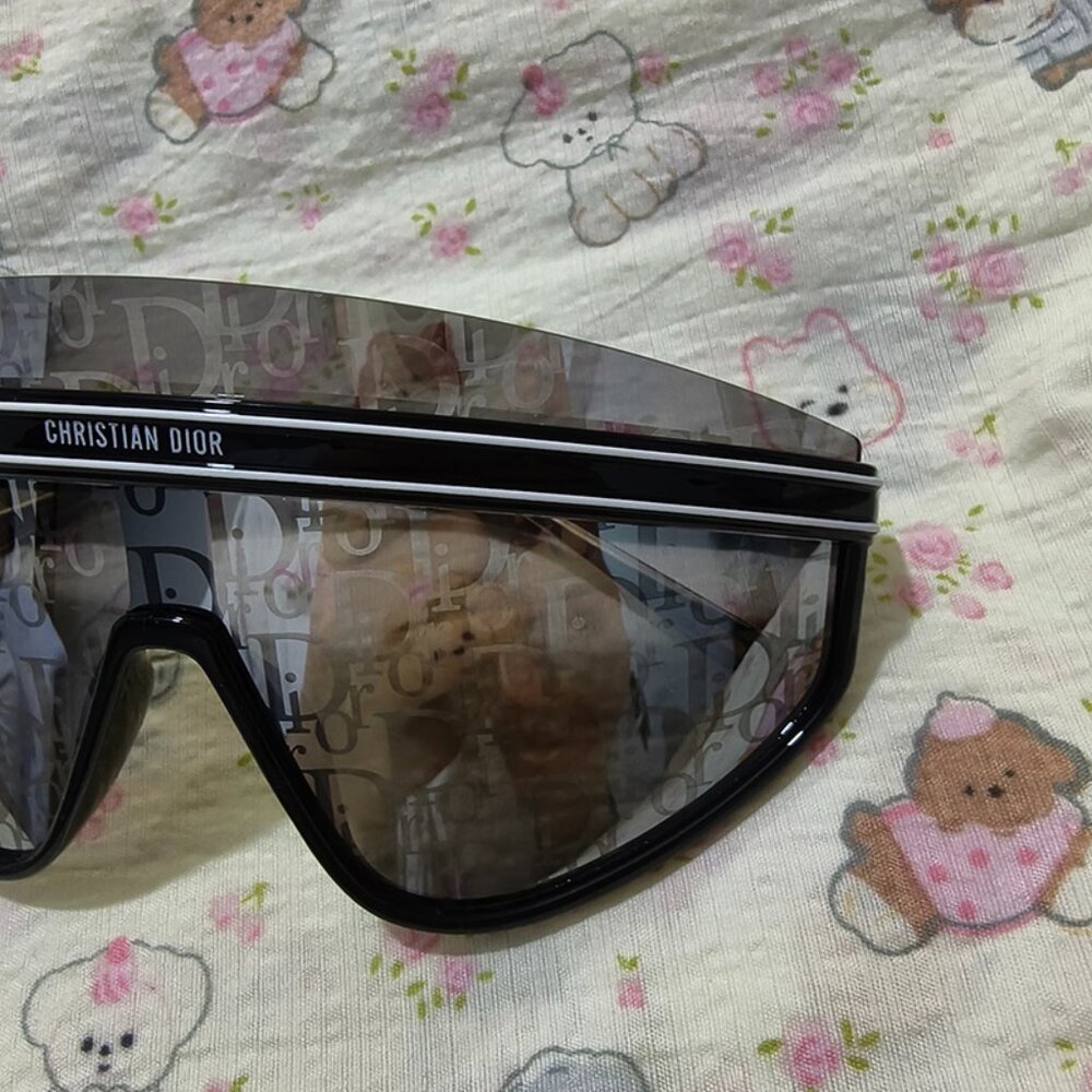 Dior Black Goggles - Picture 5 of 9